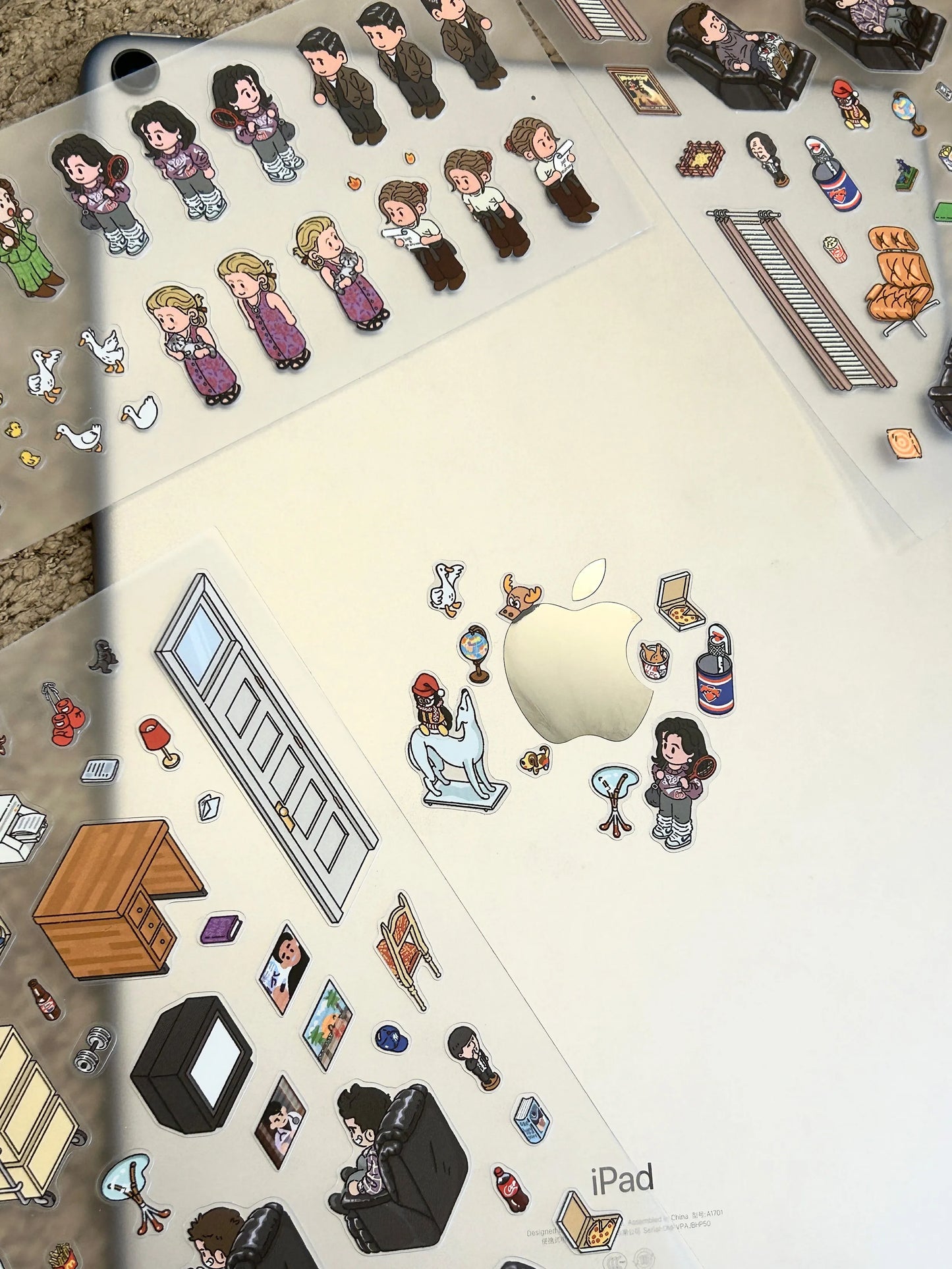 FRIENDS Series 3D Scene Stickers with Vintage Miniature Set